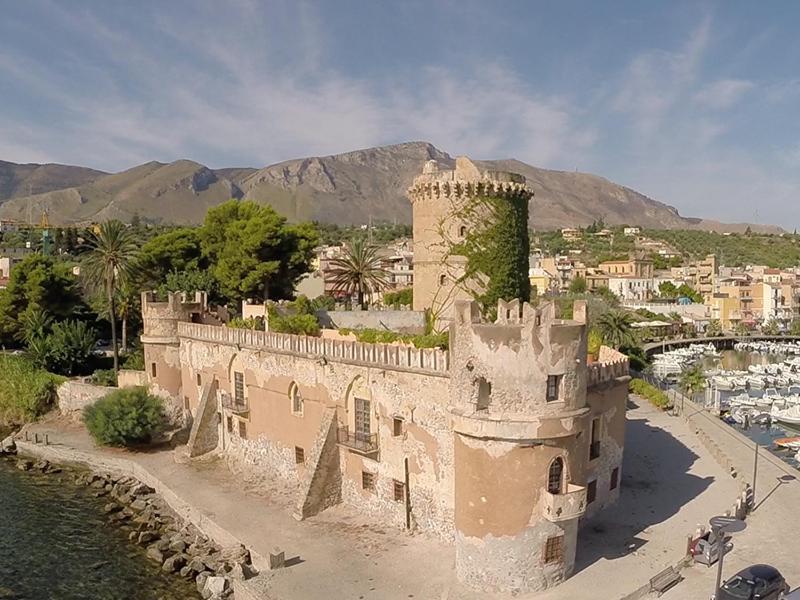 Torre Vallelunga Trabia Eksteriør billede